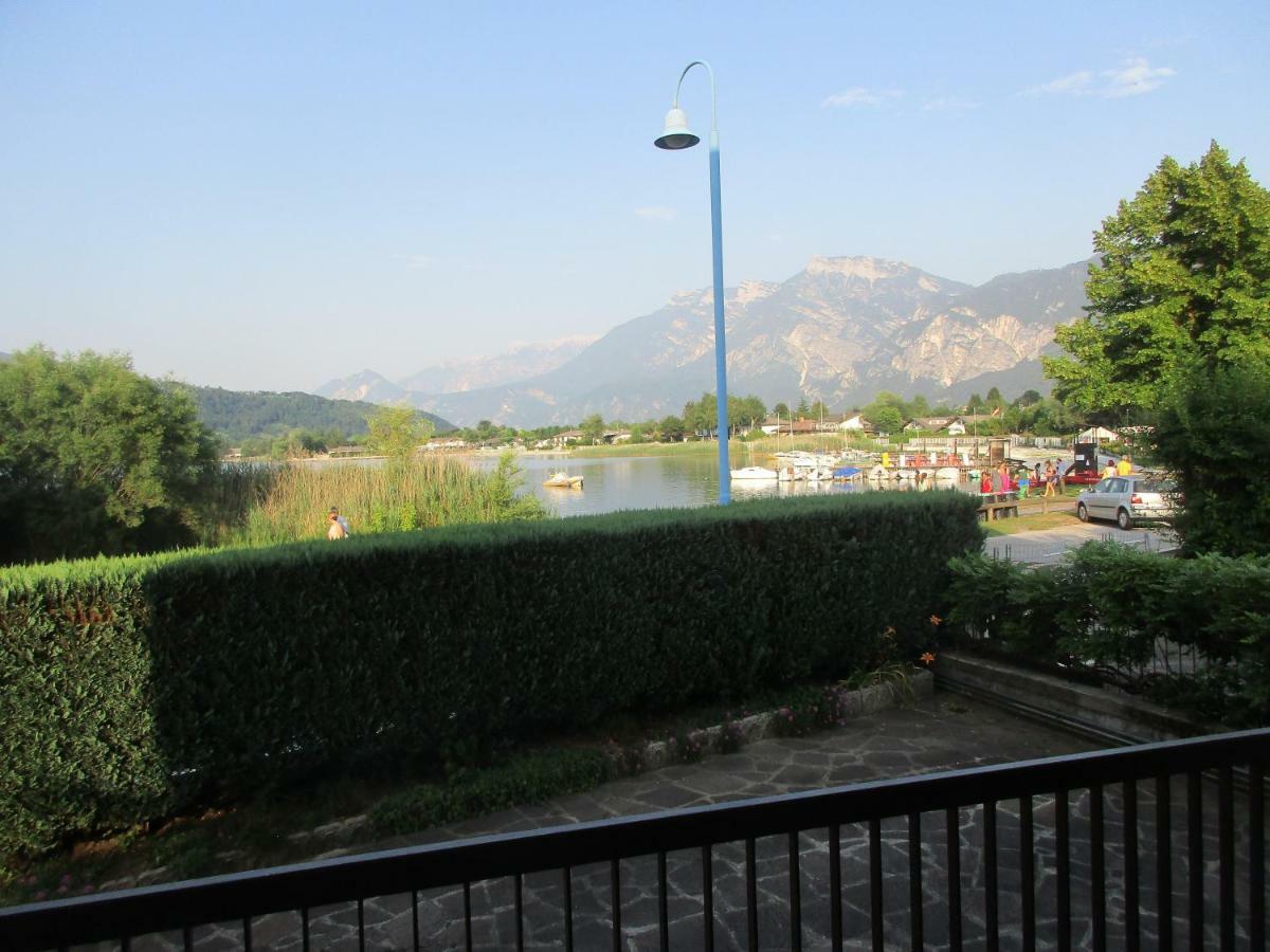 칼세라니카알라고 La Perla Del Lago 아파트 외부 사진